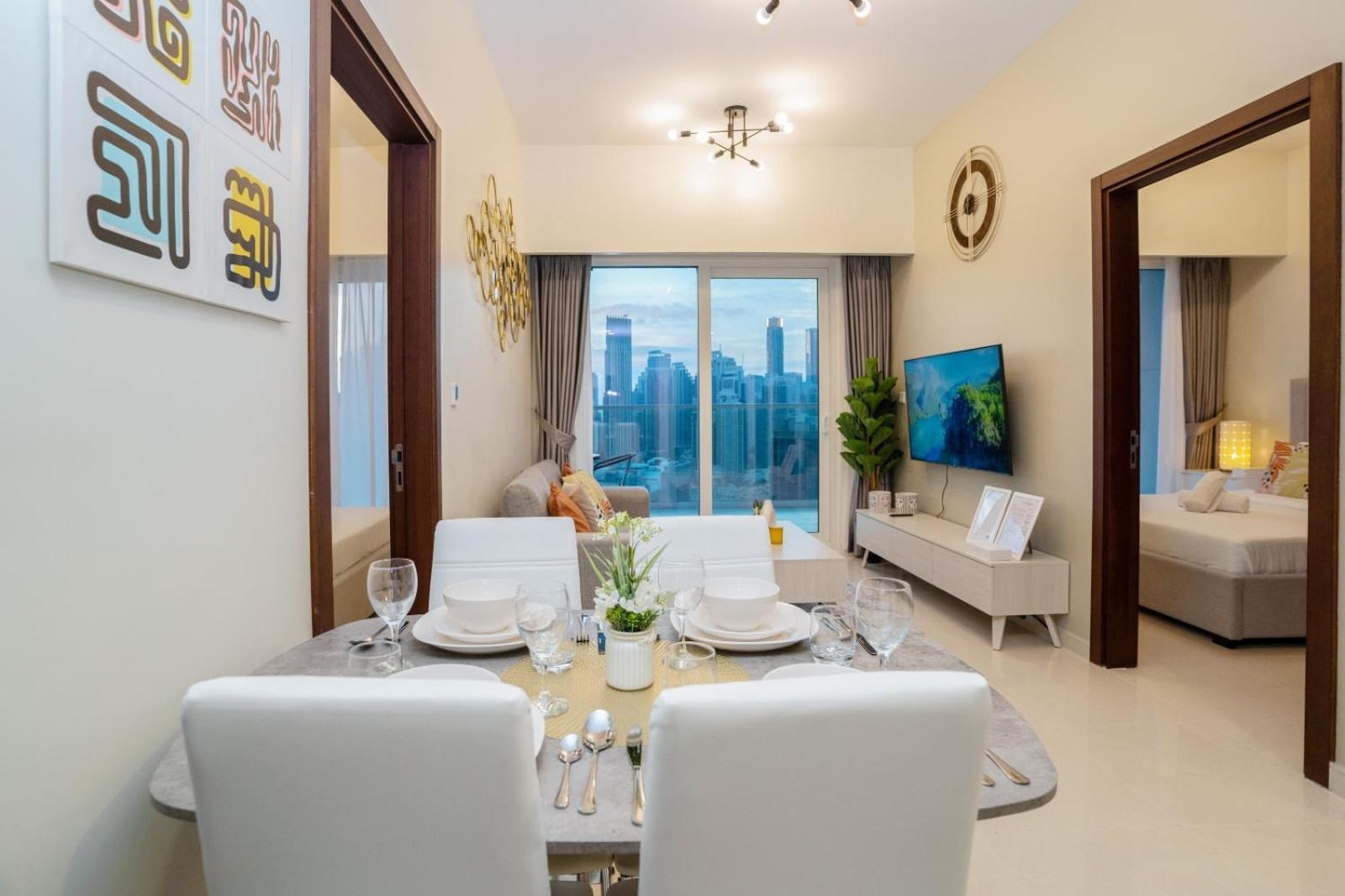 Stunning 2-bedroom Business Bay With Burj Khalifa View & Huge Balcony شقة